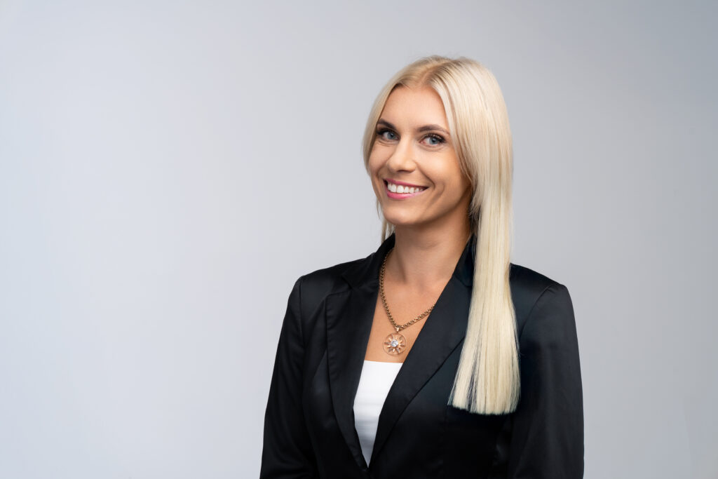 Veronica Harutši Veronica Harutši
